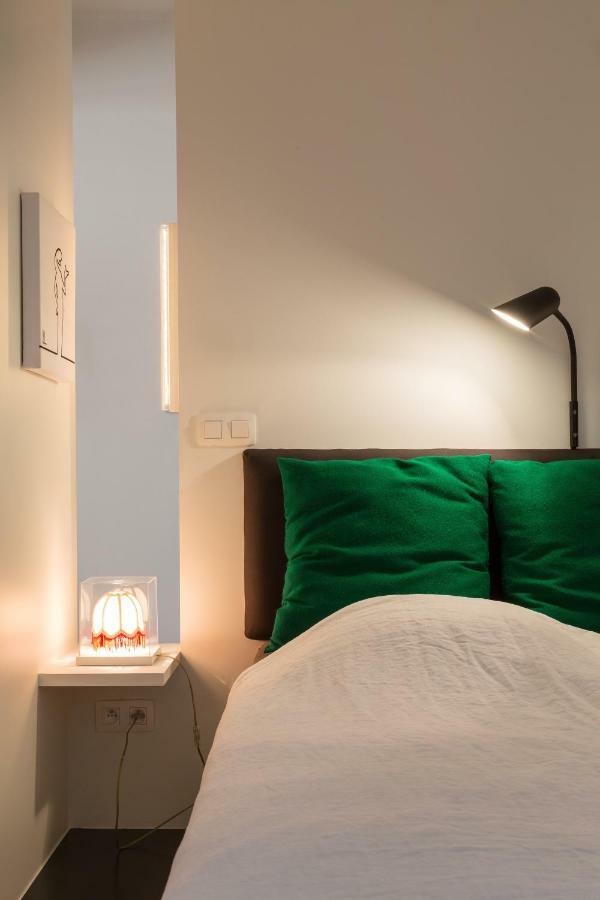 B&B - Apartment - Peace In The City Антверпен Экстерьер фото